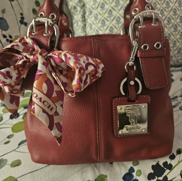 Tignanello Red Handbag - Picture 2 of 10
